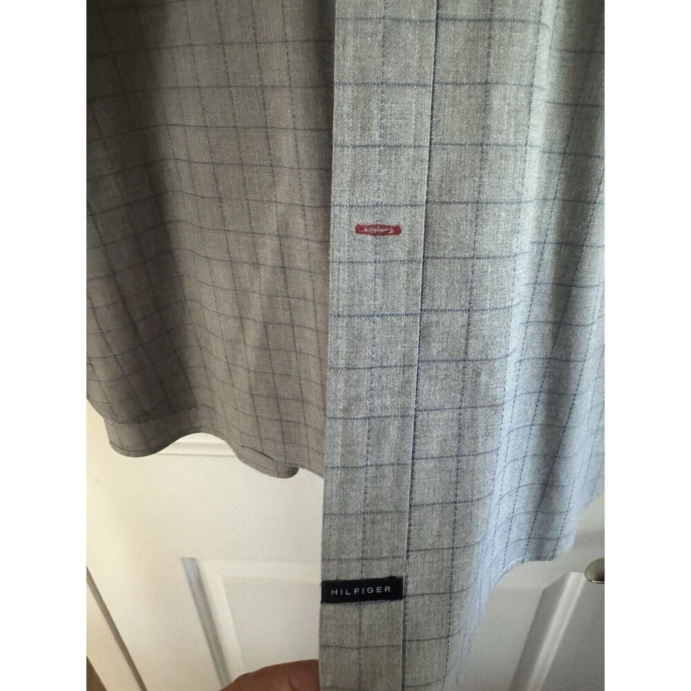 Tommy Hilfiger Button Down Shirt Men’s Size XL Cotton, Patch Pocket NWOT Vintage